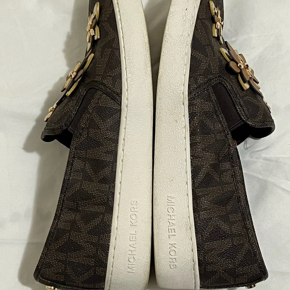 Michael Kors Dark Brown Floral Slip-On Shoes Women’s Size 8.5 Medium - Picture 7 of 9